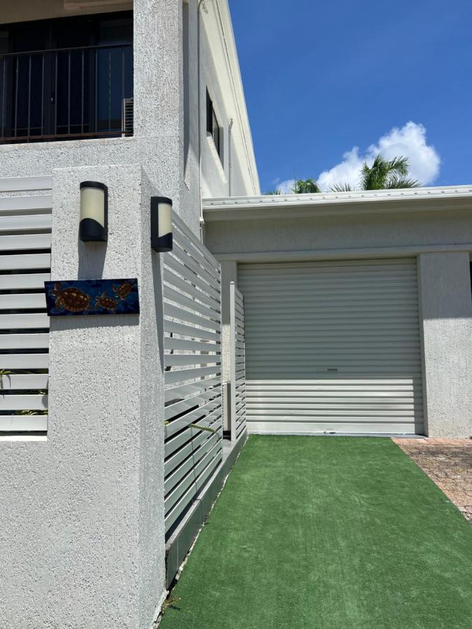 Seaturtle Apartment Клифтън Бийч Екстериор снимка